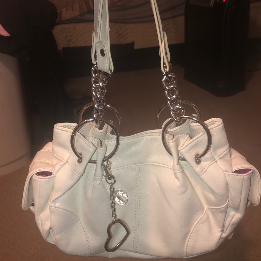 Super cute y2k lil white O-ring purse 👛 ⛓🖤💕